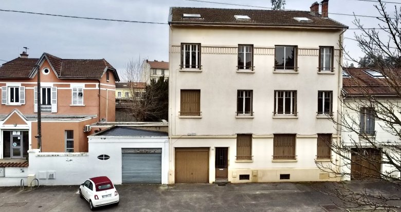 Achat / Vente immobilier neuf Tassin-la-Demi-Lune rénovation aux frontières d’Écully (69160) - Réf. 8610