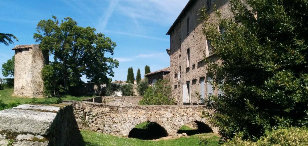 Programme immobilier neuf CHATEAU DE CHASSAGNY - Chassagny rénovation à proximité de Lyon (69700) - Référence : 9524