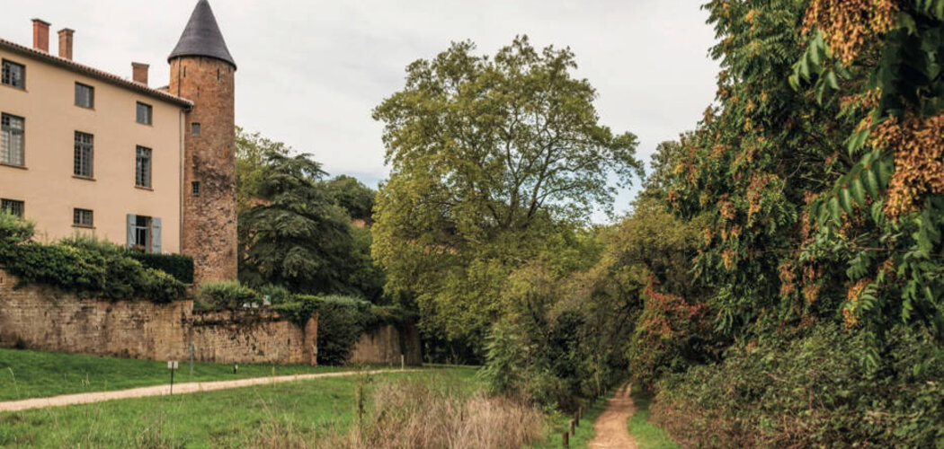 Programme immobilier neuf ESPRIT MONTS D OR - Curis-au-Mont-d’Or réhabilitation à proximité de Lyon en TER (69250) - Référence : 9480