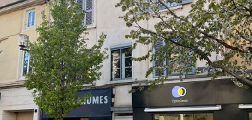 Programme immobilier neuf 128 GRANDE RUE - Oullins-Pierre-Bénite 2 pièces réhabilité en centre-ville (69600) - Référence : 17415